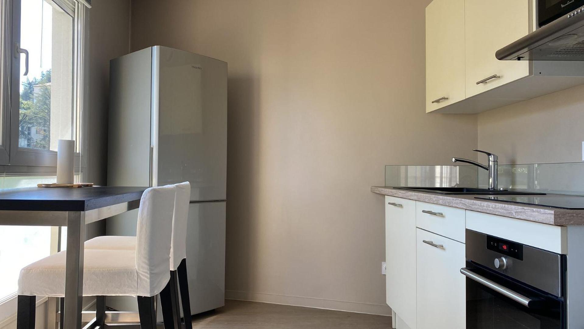 Appart' Hotel Fauriel Saint Etienne Avec Parking Екстер'єр фото